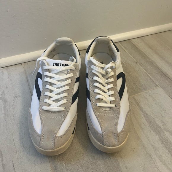 Tretorn Womens White and Navy Sneakers- Rawlins - Picture 1 of 6